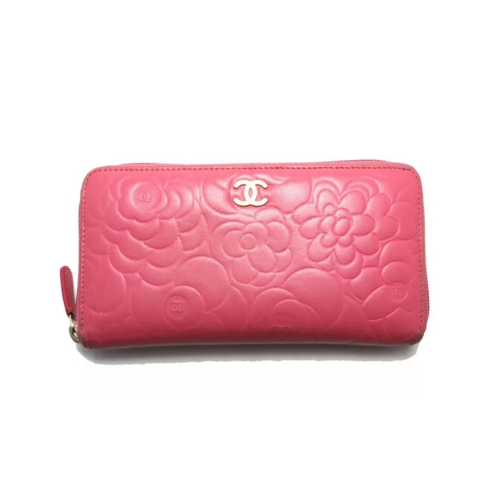 Y2K Chanel pink Camellia wallet